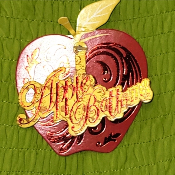 Fun Outfit - Picture 6 of 11